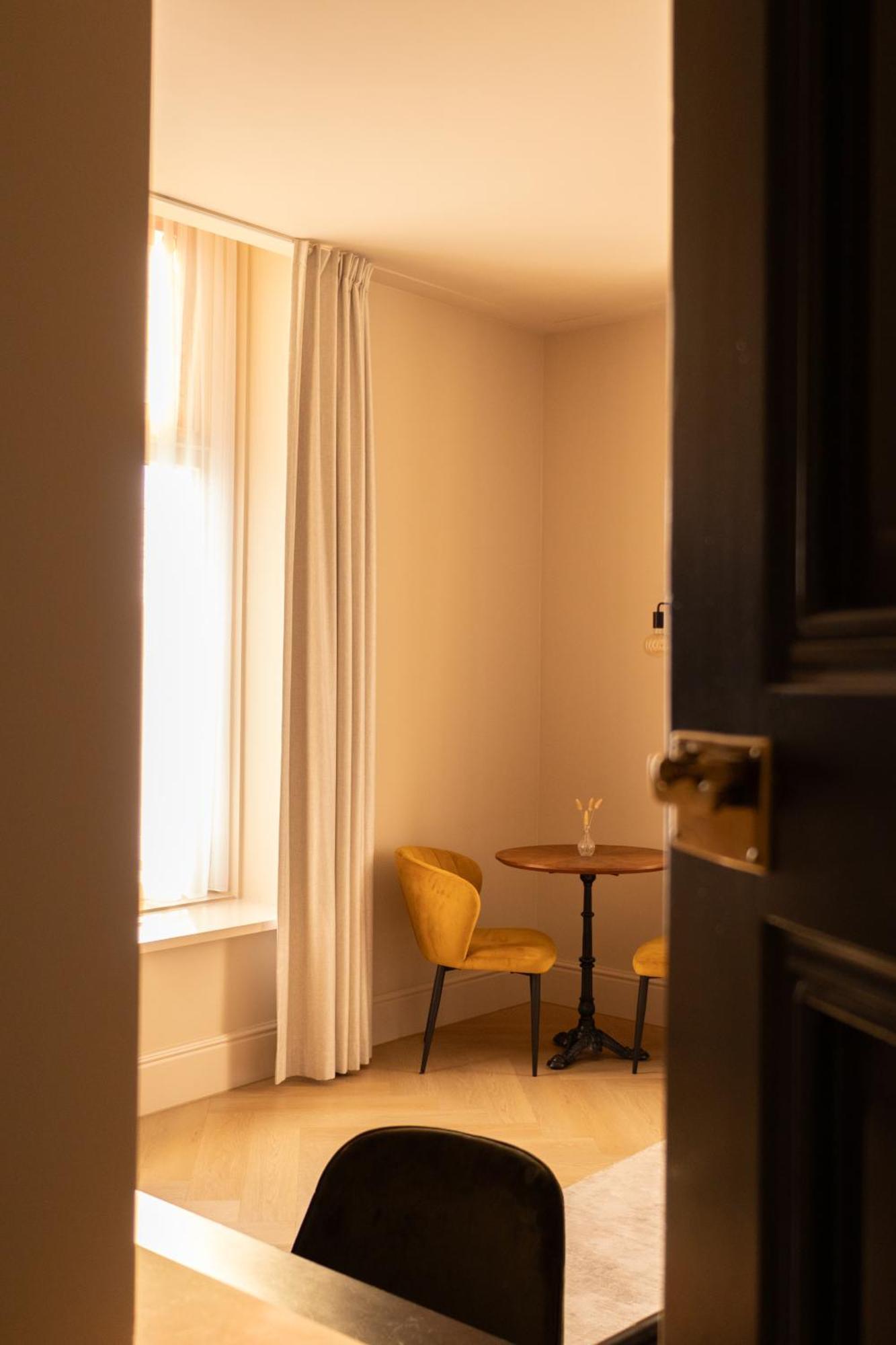 Hotel Bij Jacob エンスヘーデ エクステリア 写真